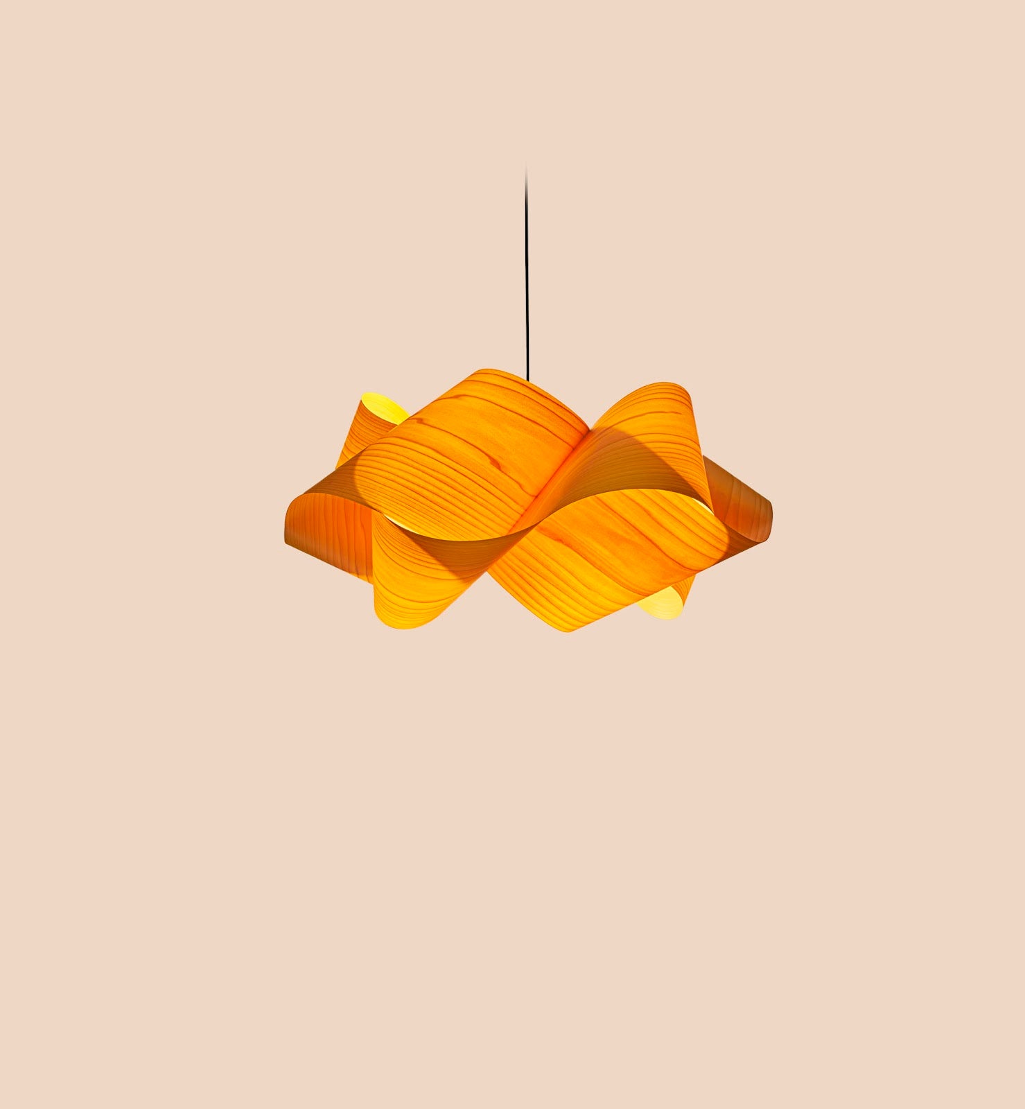 LZF Swirl Pendelleuchte – Furnier Gelb
