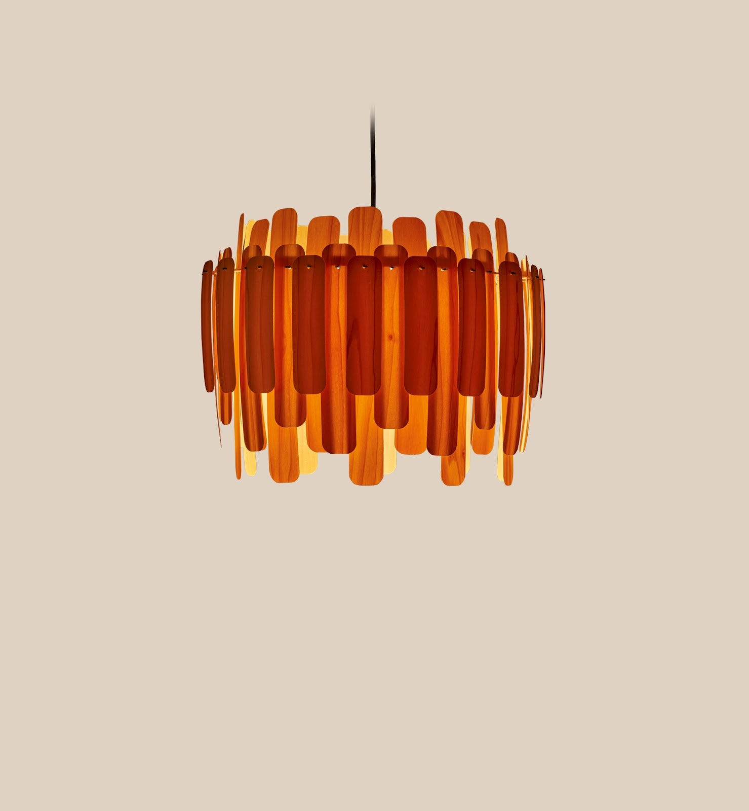 LZF Maruja Pendelleuchte – Furnier Orange