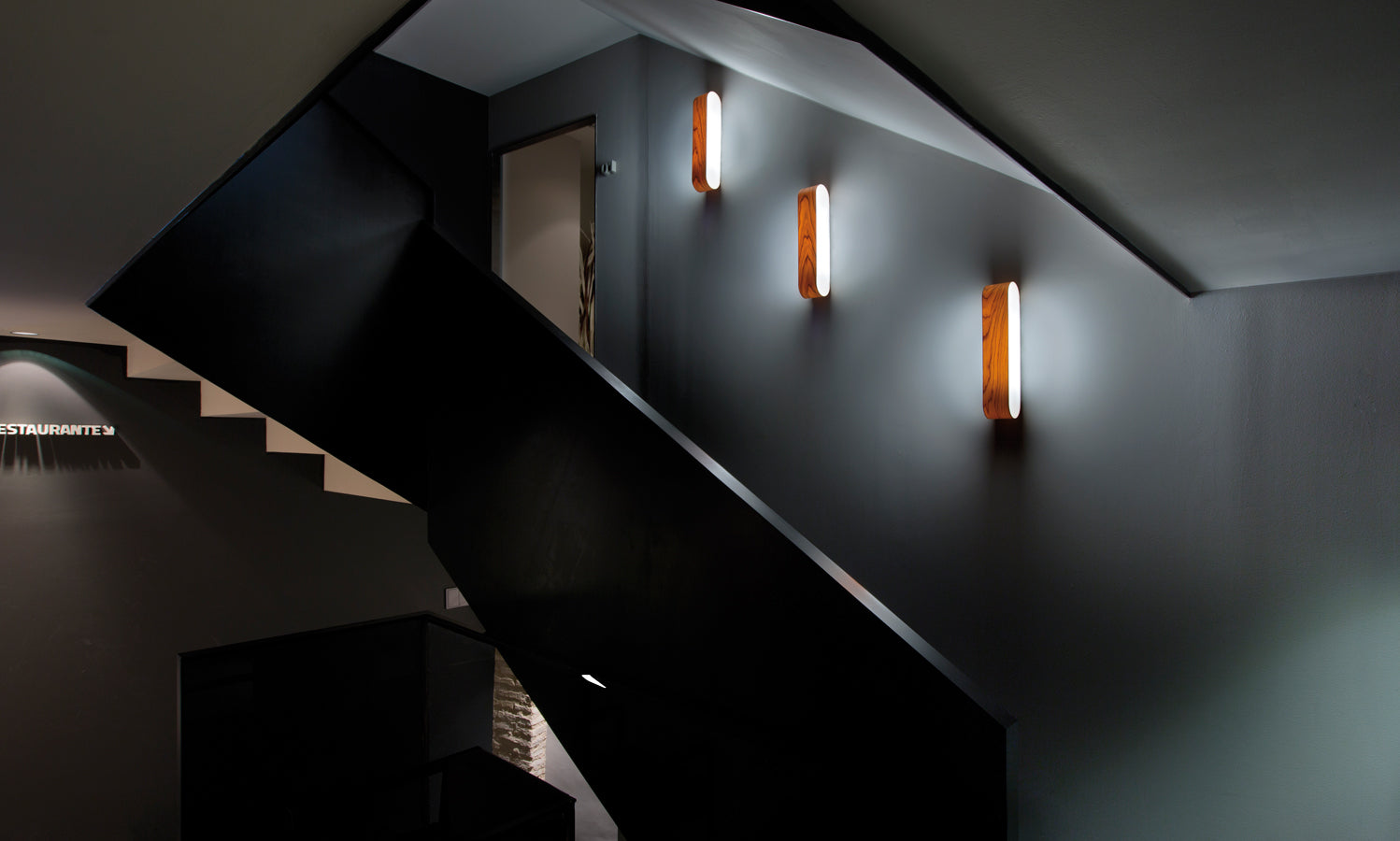 LZF I-Club Small Wandleuchte – Anwendungsbeispiel 2