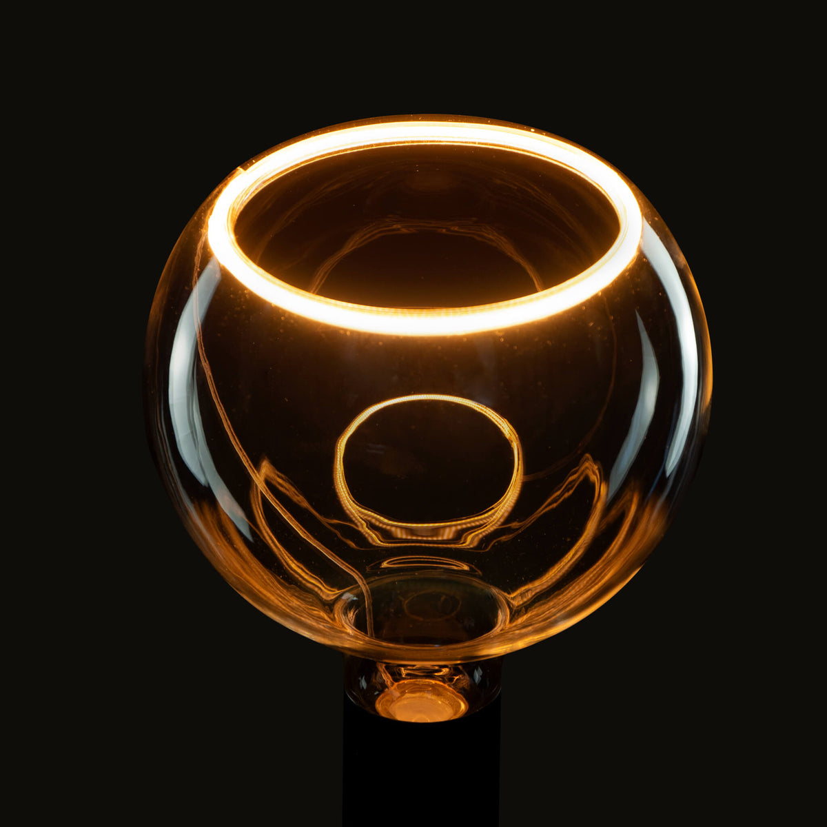 SEGULA LED Floating Globe 150 klar – E27, 4,5 W, 2.200 K, dimmbar – Produktansicht 2