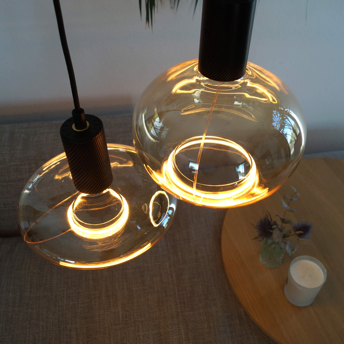 SEGULA LED Floating Oval 200 smokey grau – E27, 5 W, 1.900 K, dimmbar – Produktansicht 3