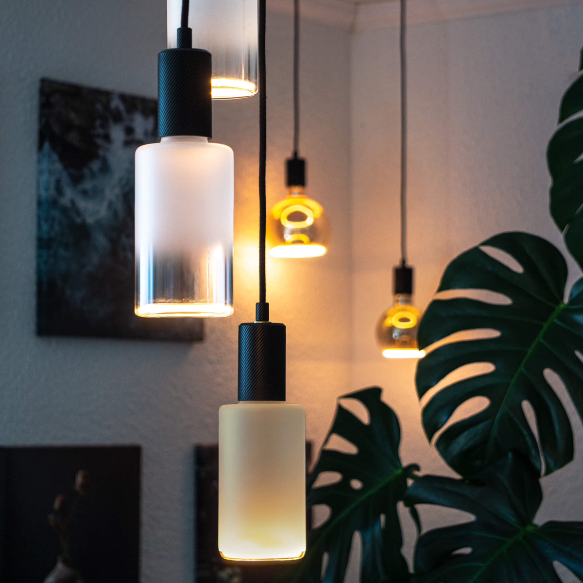 SEGULA LED Floating Cylinder smokey grau matt – E27, 4,5 W, 2.200 K, dimmbar – Produktansicht 3