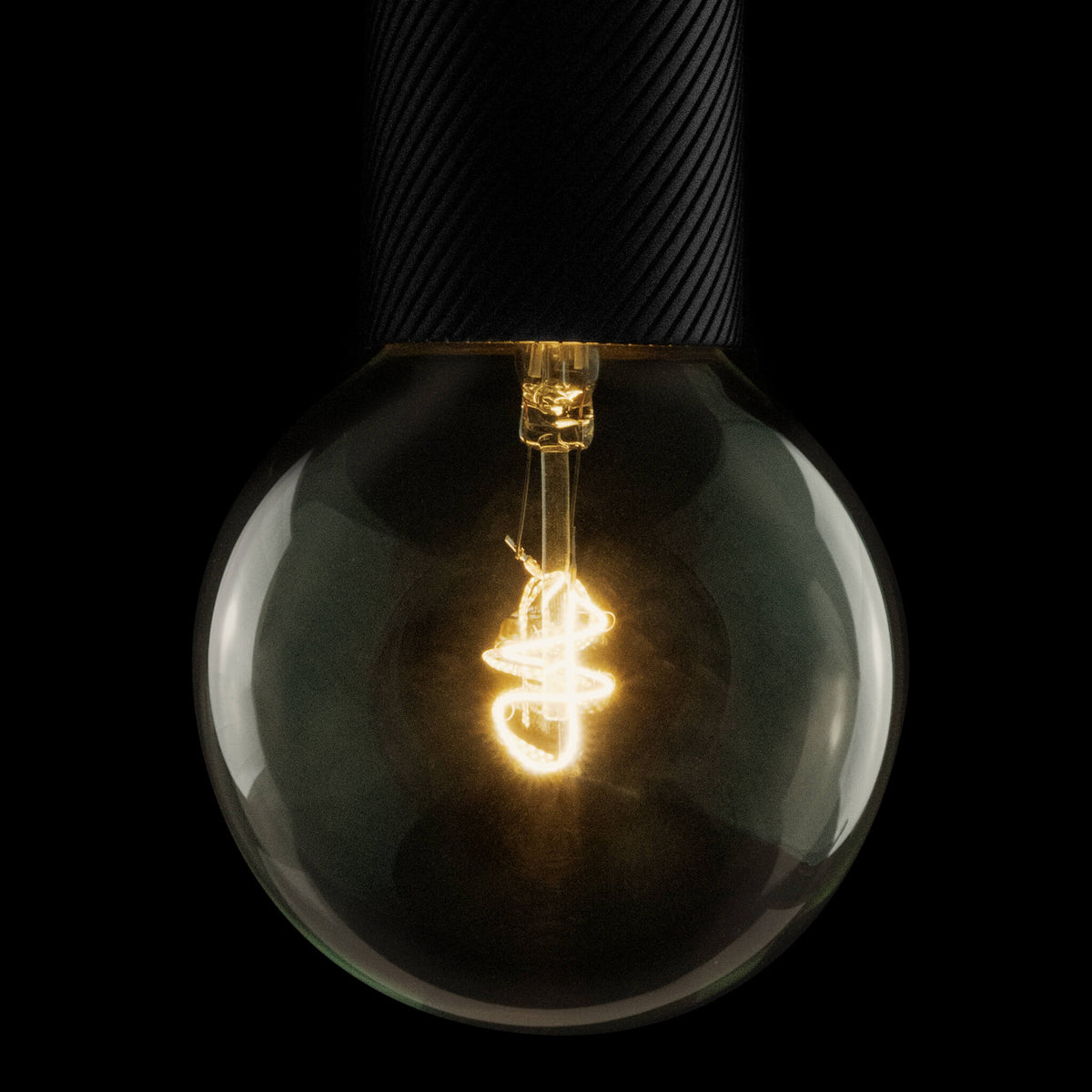 SEGULA LED Globe 95 Elegant klar – E27, 3 W, 2.200 K, dimmbar – Produktansicht 1