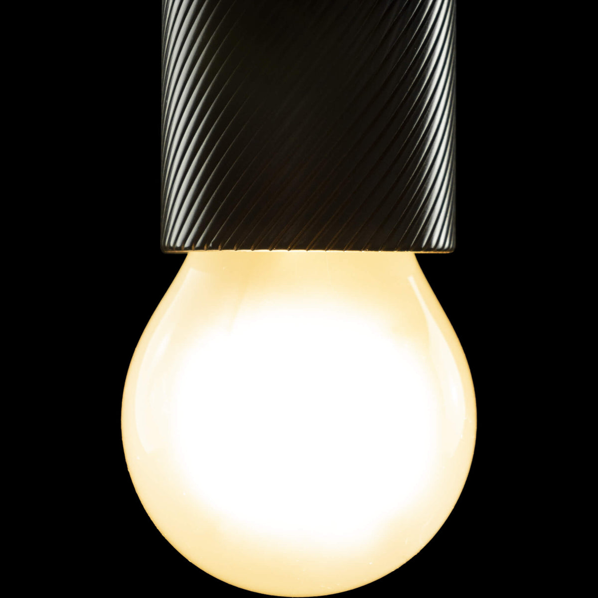 SEGULA LED Glühlampe 24V matt – E27, 6 W, 2.700 K, dimmbar – Produktansicht 1