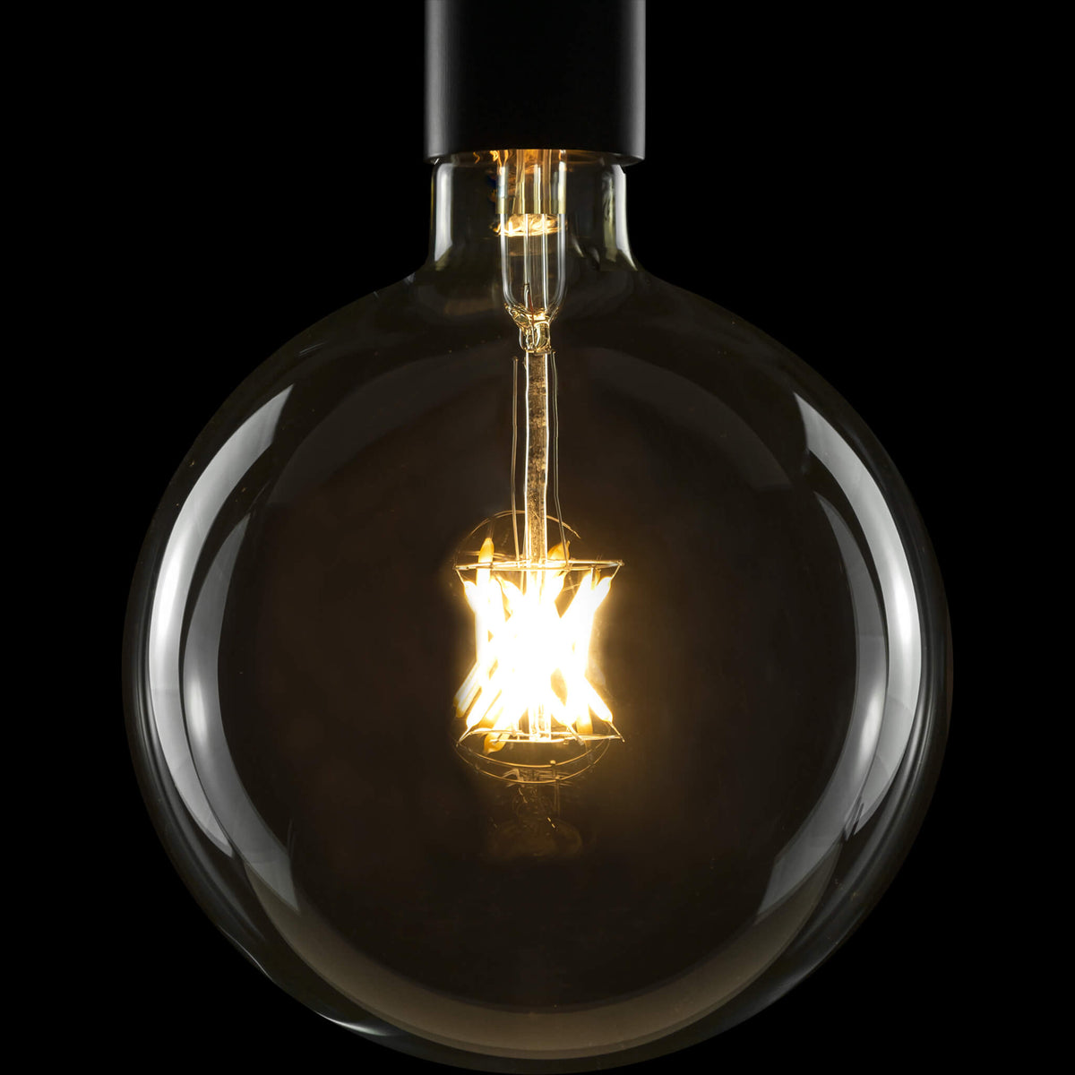 SEGULA LED Globe 150 klar – E27, 6,5 W, 2.700 K, dimmbar – Produktansicht 1