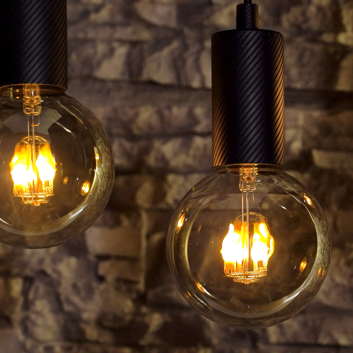 SEGULA LED Globe 125 Fire Flame down smokey grau – E27, 1 W, 1.800 K – Produktansicht 2