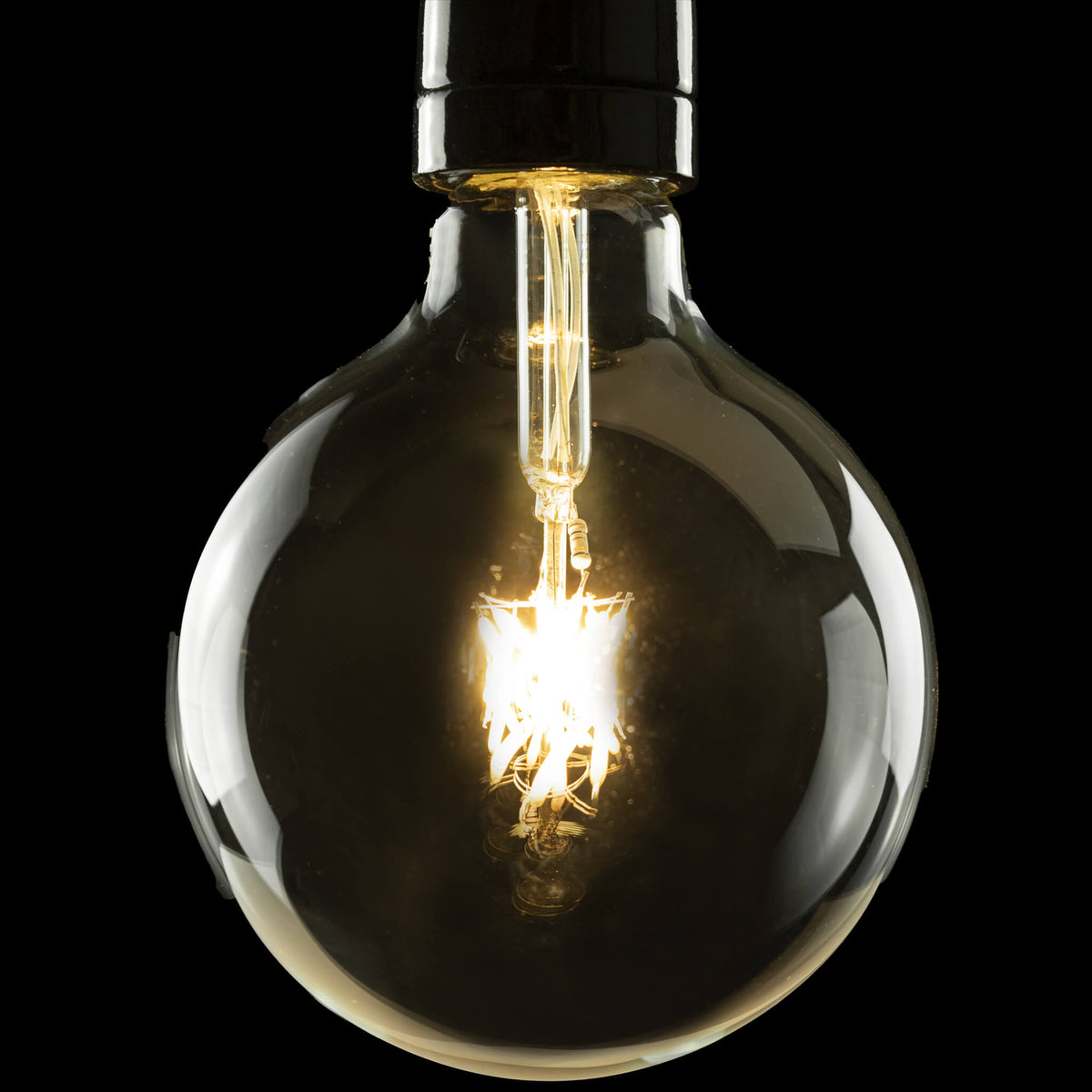 SEGULA LED Globe 125 scherbensicher 24V Ambient Dimming klar – E27, 6 W, 2.000 K–2.700 K, dimmbar – Produktansicht 1
