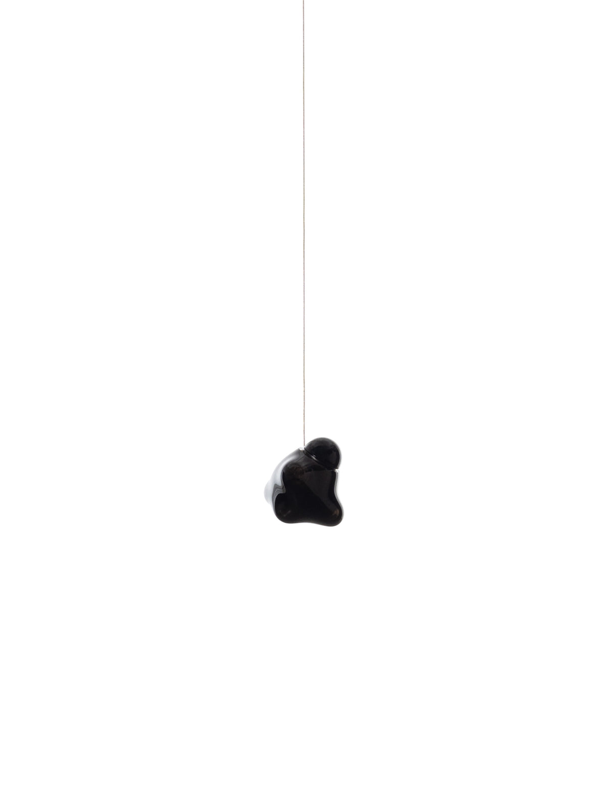 Bocci 57 Random Pendelleuchte – 57.1 – 1 opal (grau oder weiß) Pendel, Ø116 mm x 7 mm Baldachin rund, 2700 K