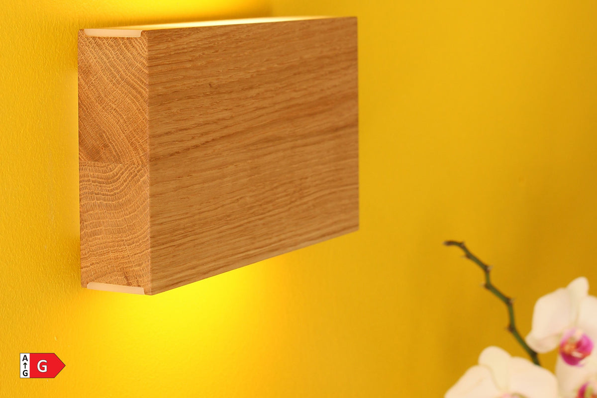 Tunto LED120 FIX Wandleuchte – Eiche, 200 mm, 2700 K · DALI/Push