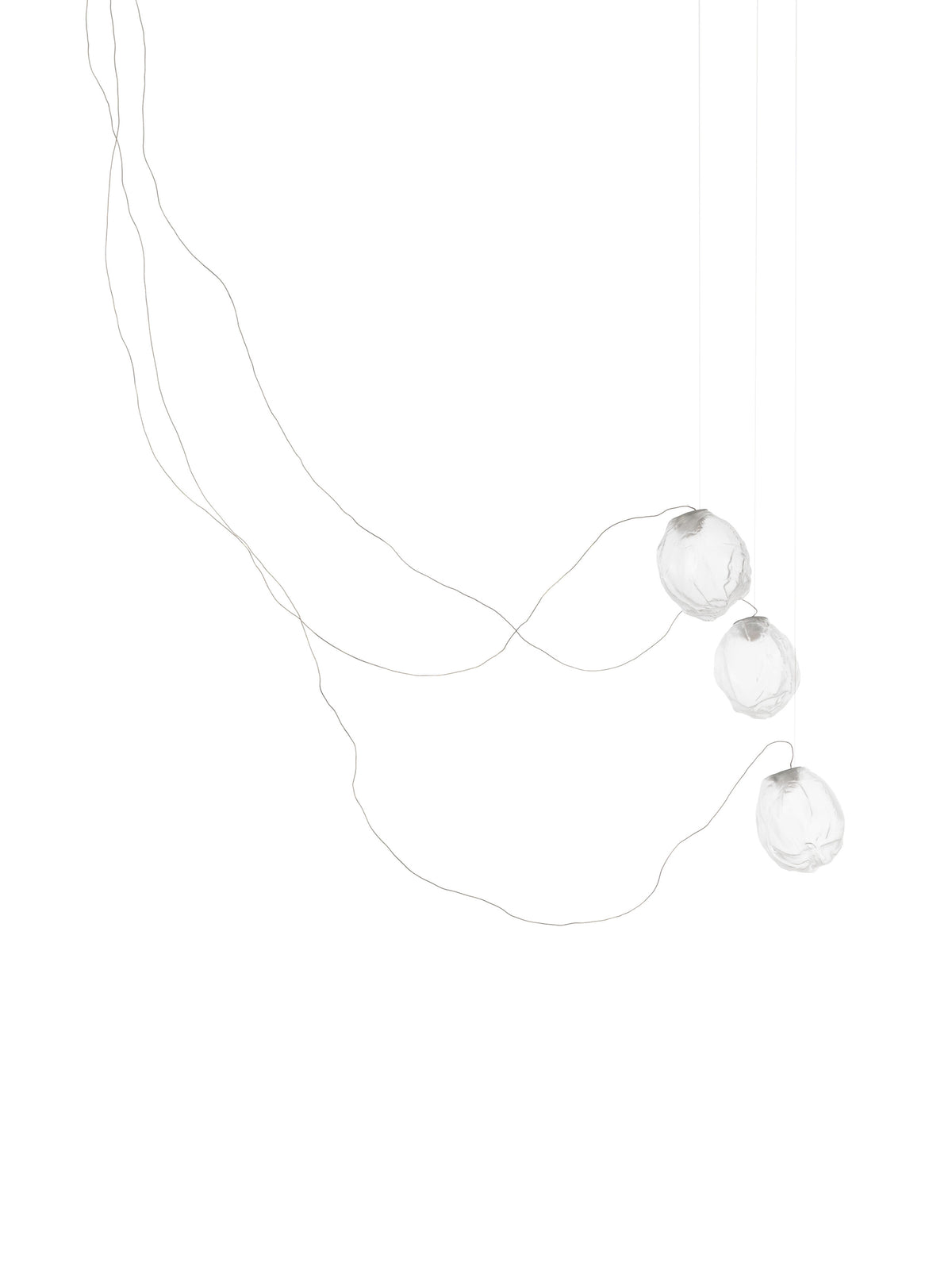 Bocci 73V Sculptural Cable Pendelleuchte – 73.3V – 3 Pendel, Ø152 mm Baldachin rund, klar, 2700 K