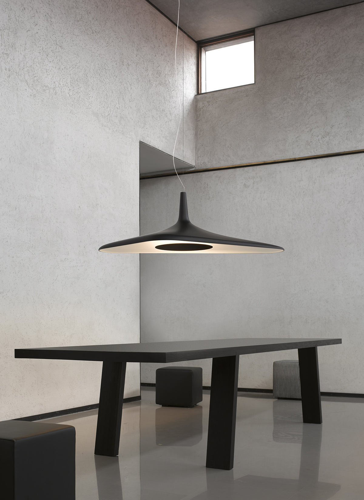 Luceplan Soleil Noir Pendelleuchte – Ansicht 4