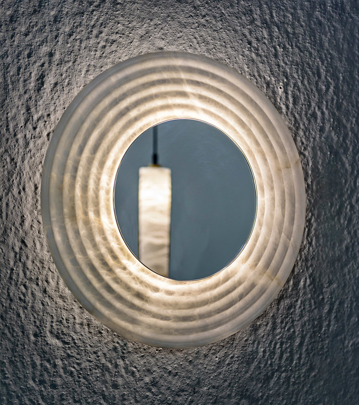 United Alabaster Mirror Wandleuchte – Ansicht 4