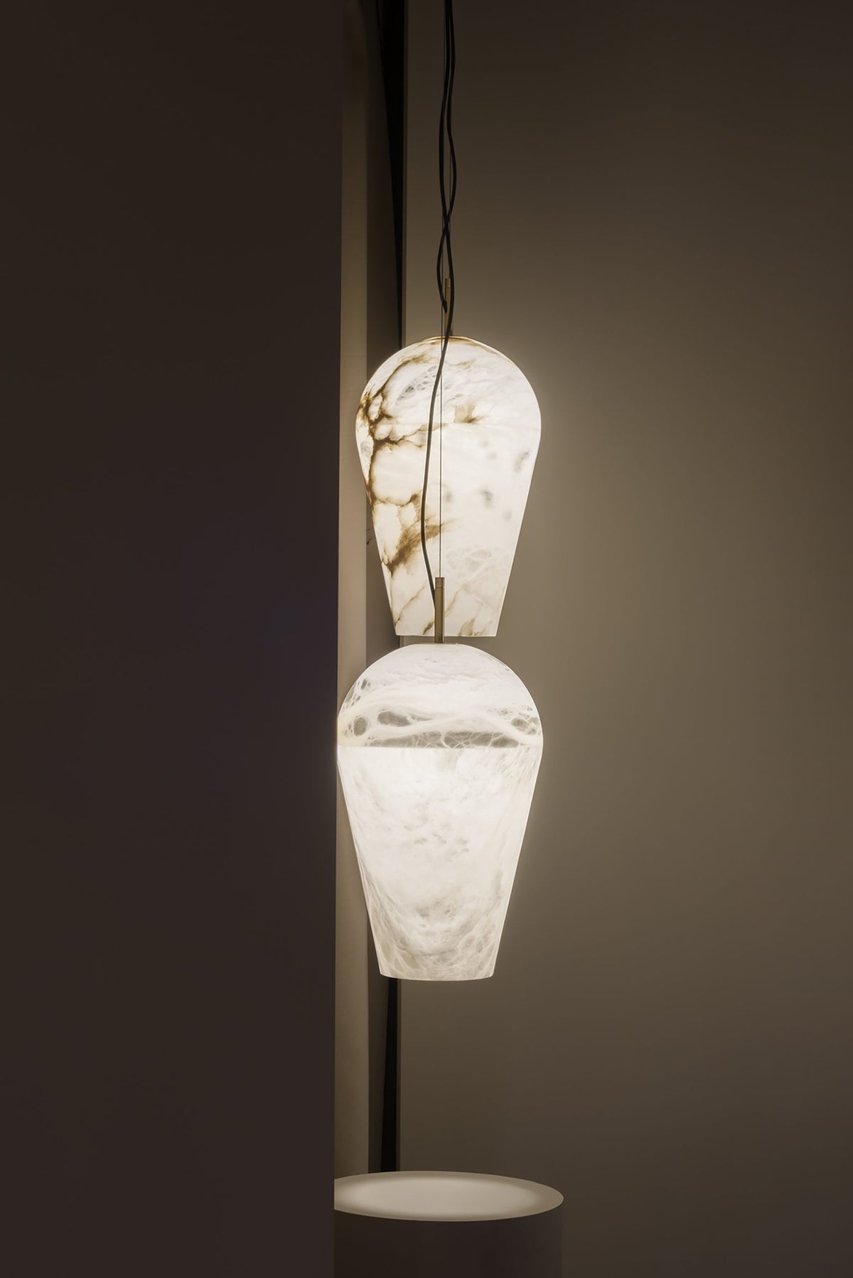 United Alabaster Balloon Pendelleuchte – Ansicht 2