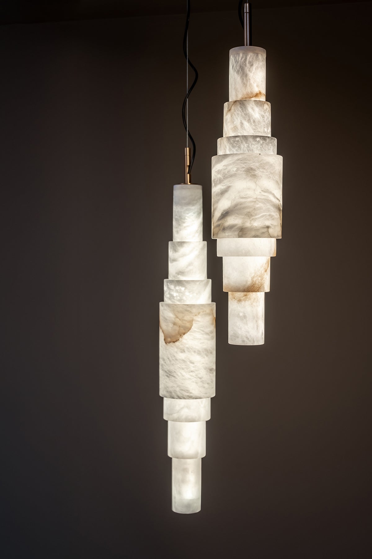 United Alabaster Kavanagh Pendelleuchte – Ansicht 1