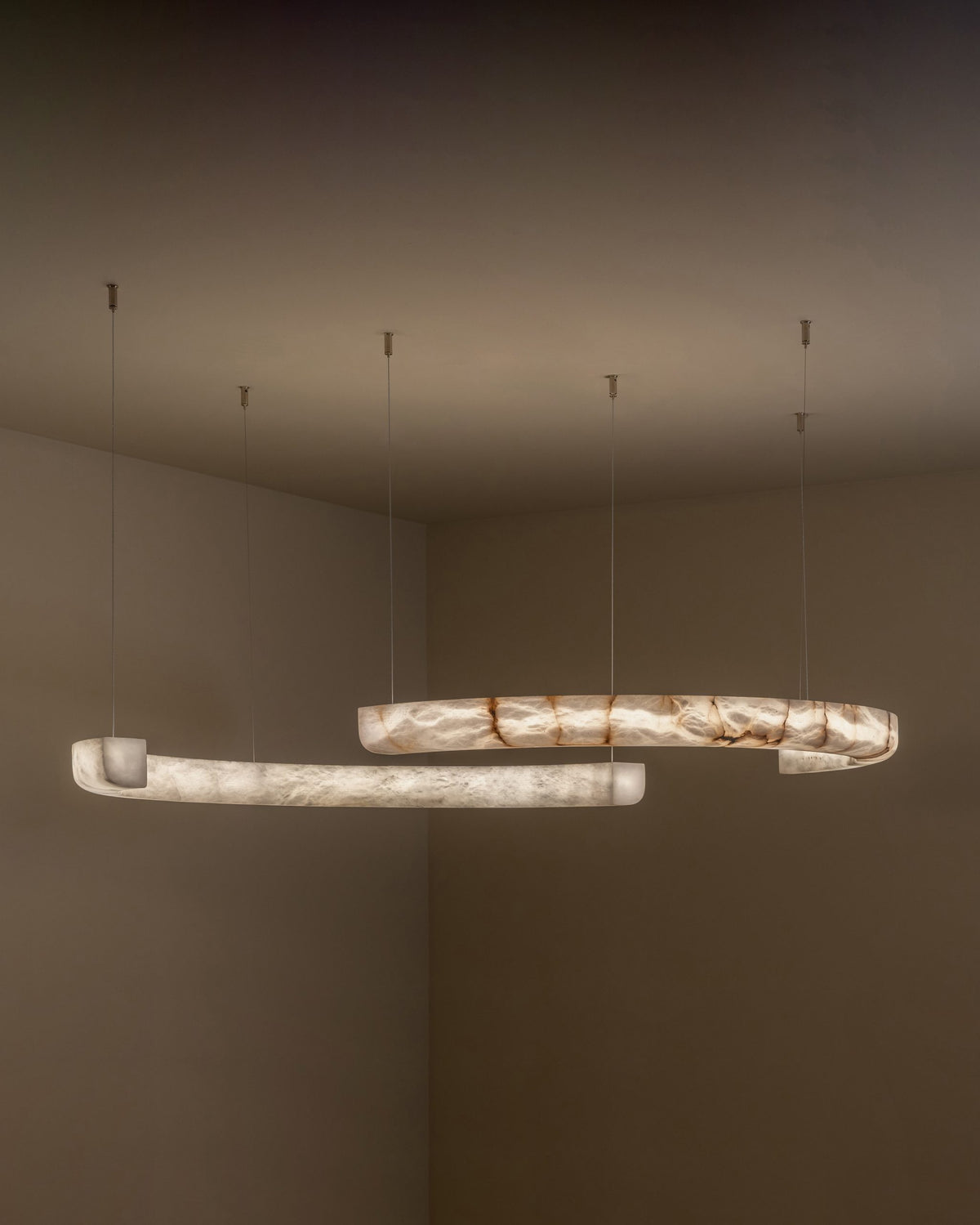 United Alabaster Kleo Pendelleuchte – Ansicht 4