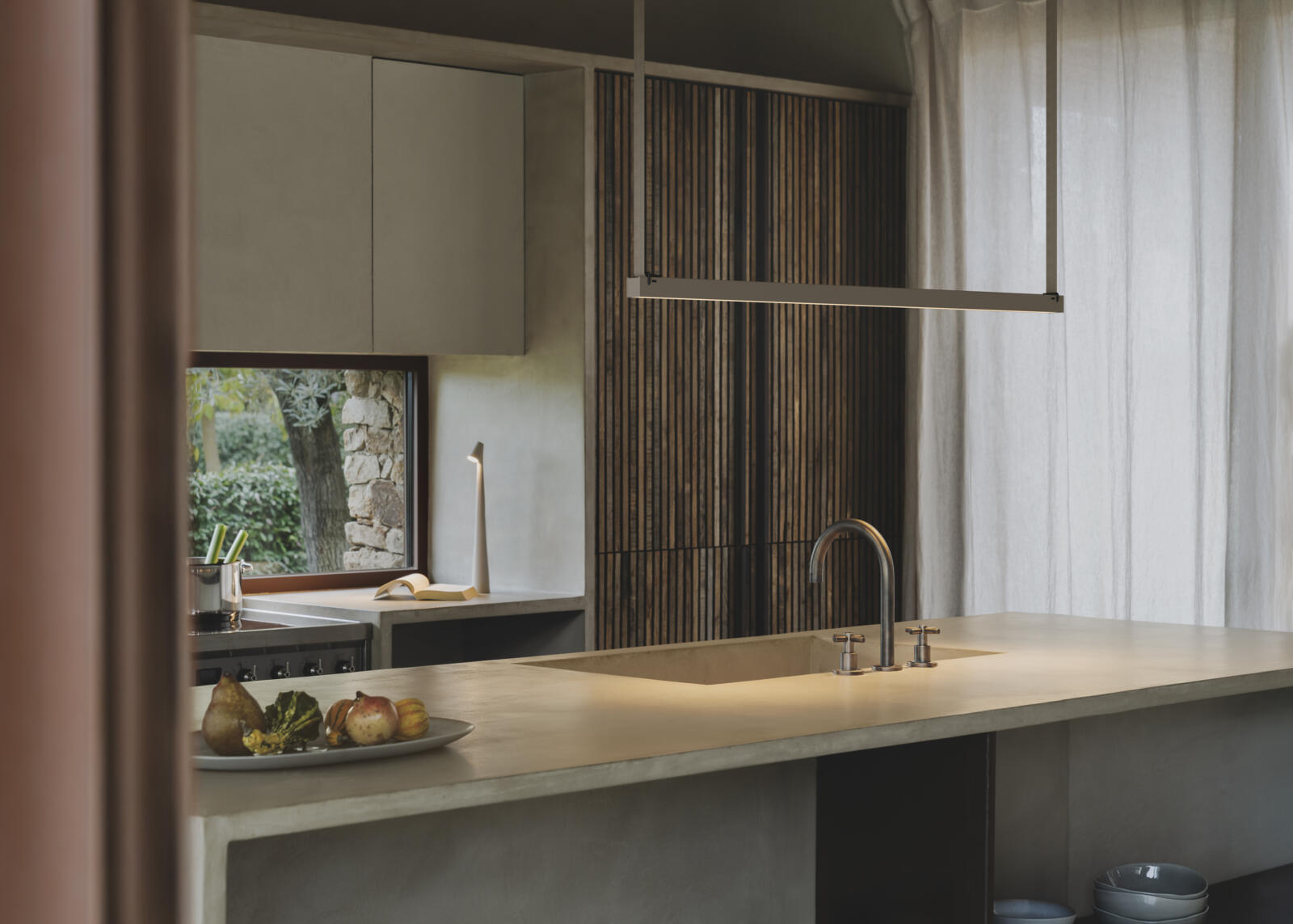 Plusminus 6250 Designer-Leuchte – packshot · Oberfläche 24