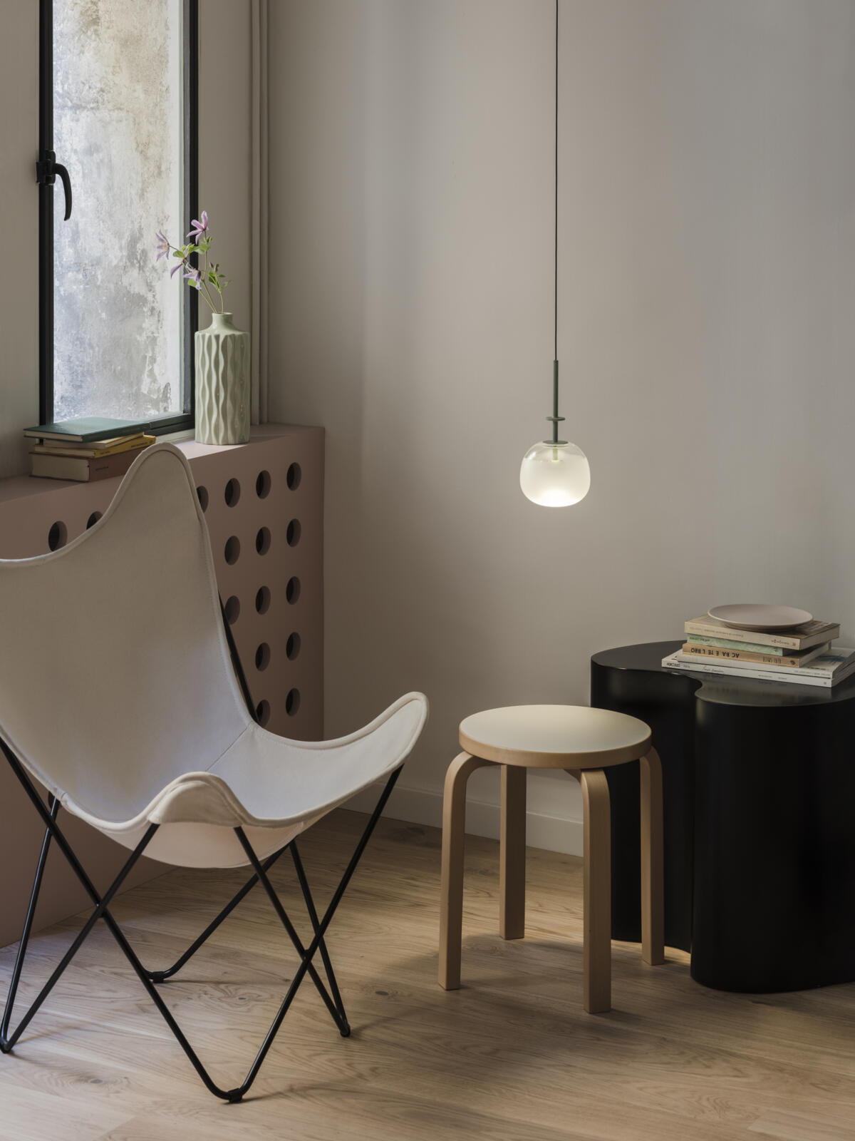 Tempo 5772 Wandleuchte – packshot · Oberfläche 62