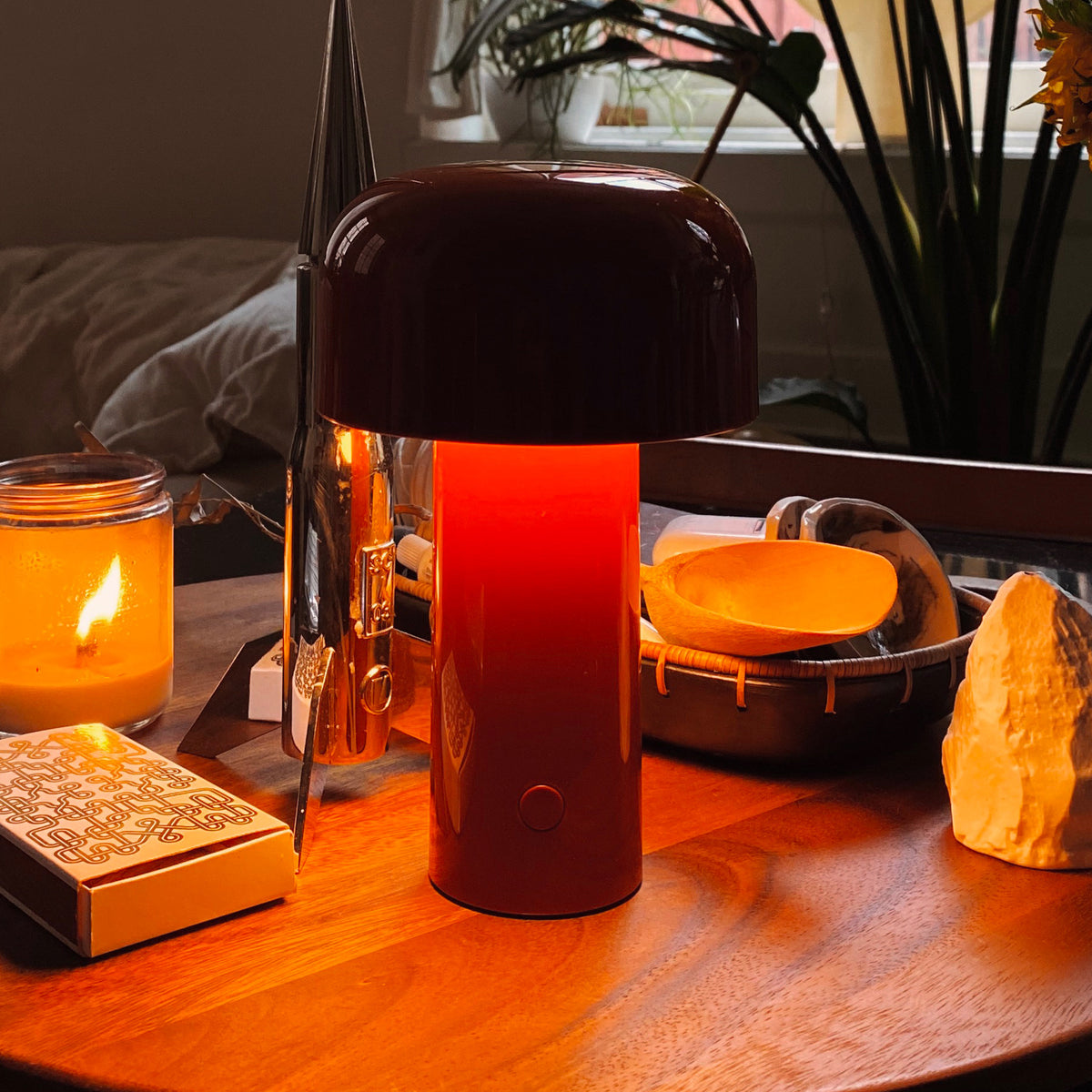 Flos Bellhop Unplugged Akku-Tischleuchte – Ansicht 13