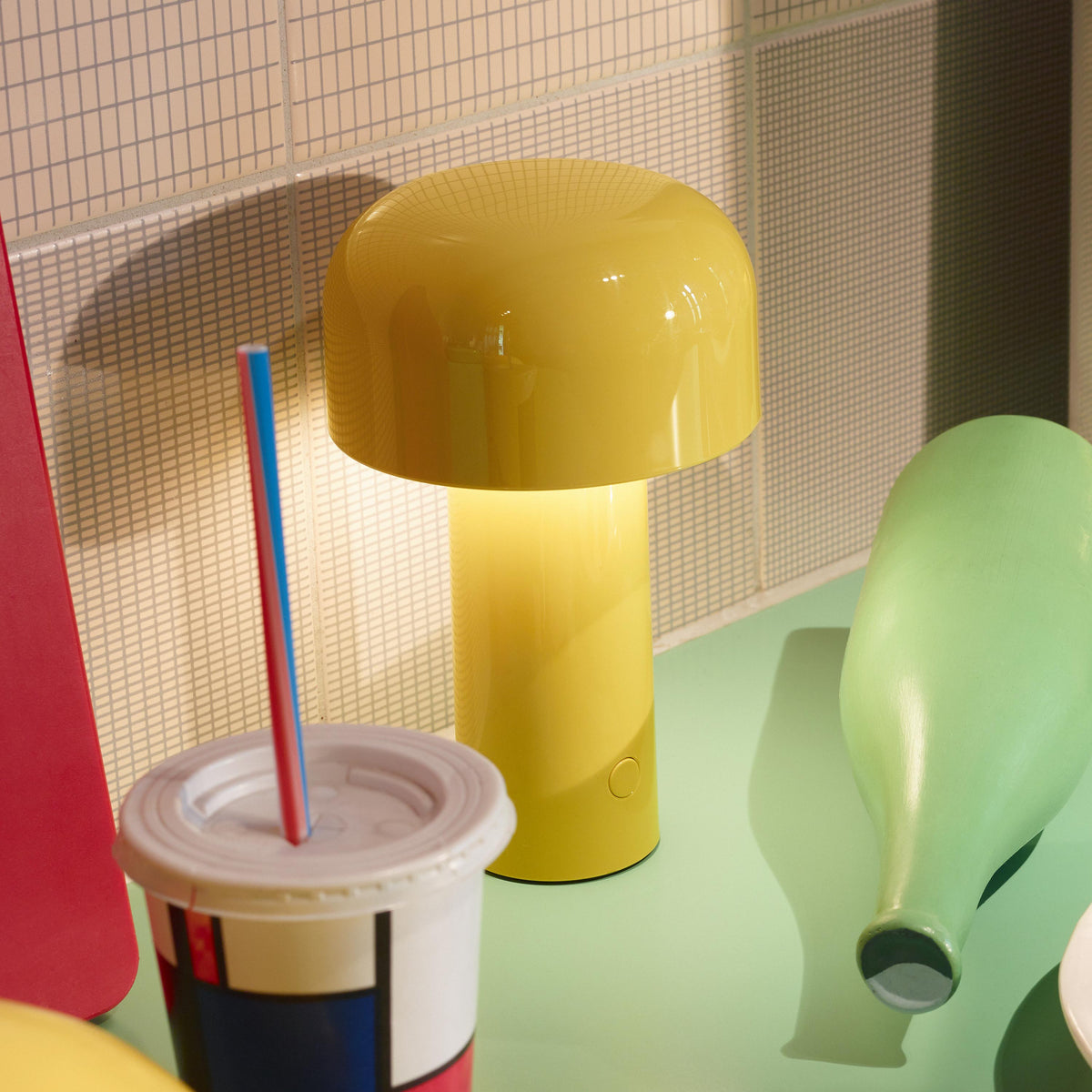 Flos Bellhop Unplugged Akku-Tischleuchte – Ansicht 11