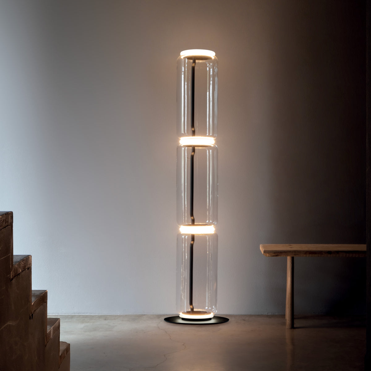 Flos Noctambule Floor 3 High Cylinder Small Base Stehleuchte – Ansicht 1