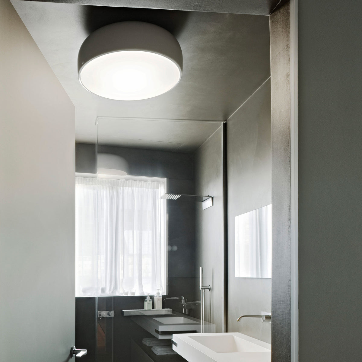 Flos Smithfield Ceiling Pro dimmable DALI Deckenleuchte – Ansicht 2