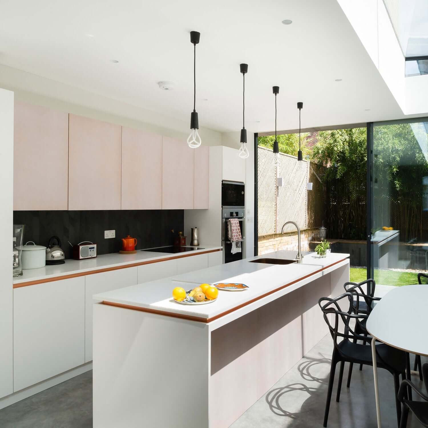 LED-Lampe Plumen 001 – Produktansicht 1