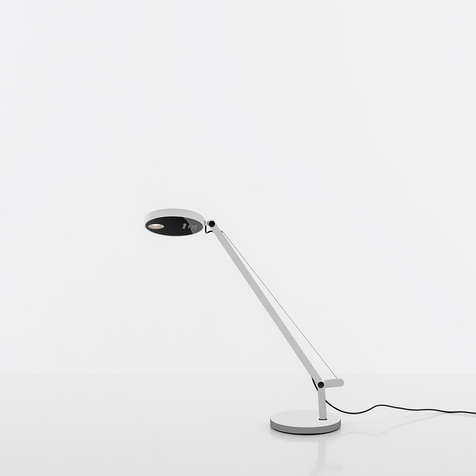 Artemide Demetra Micro Tischleuchte – Weiß, 2700 K, Tischfuß