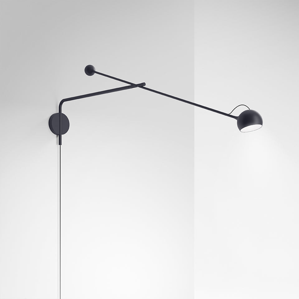 Artemide Ixa Wandleuchte – Arm Wand – für Leuchtmittel, Anthrazit, mit Stecker