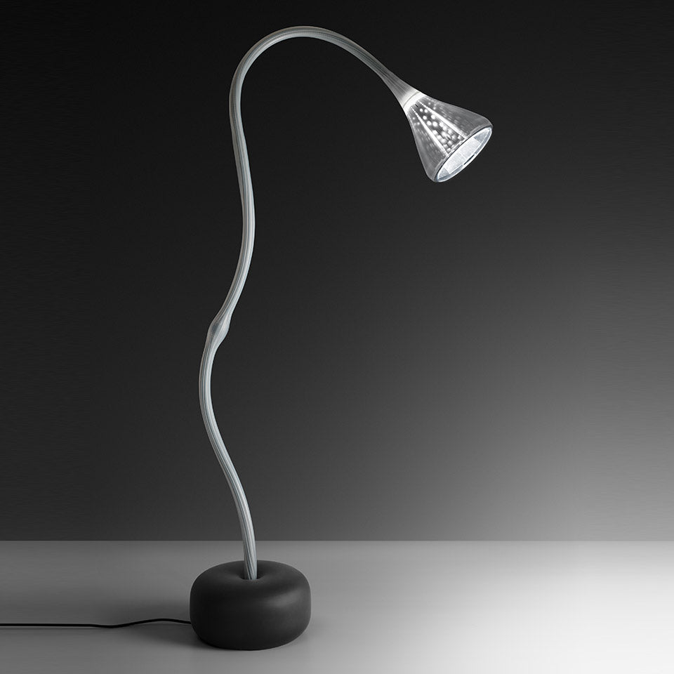 Artemide Pipe Stehleuchte – Integralis