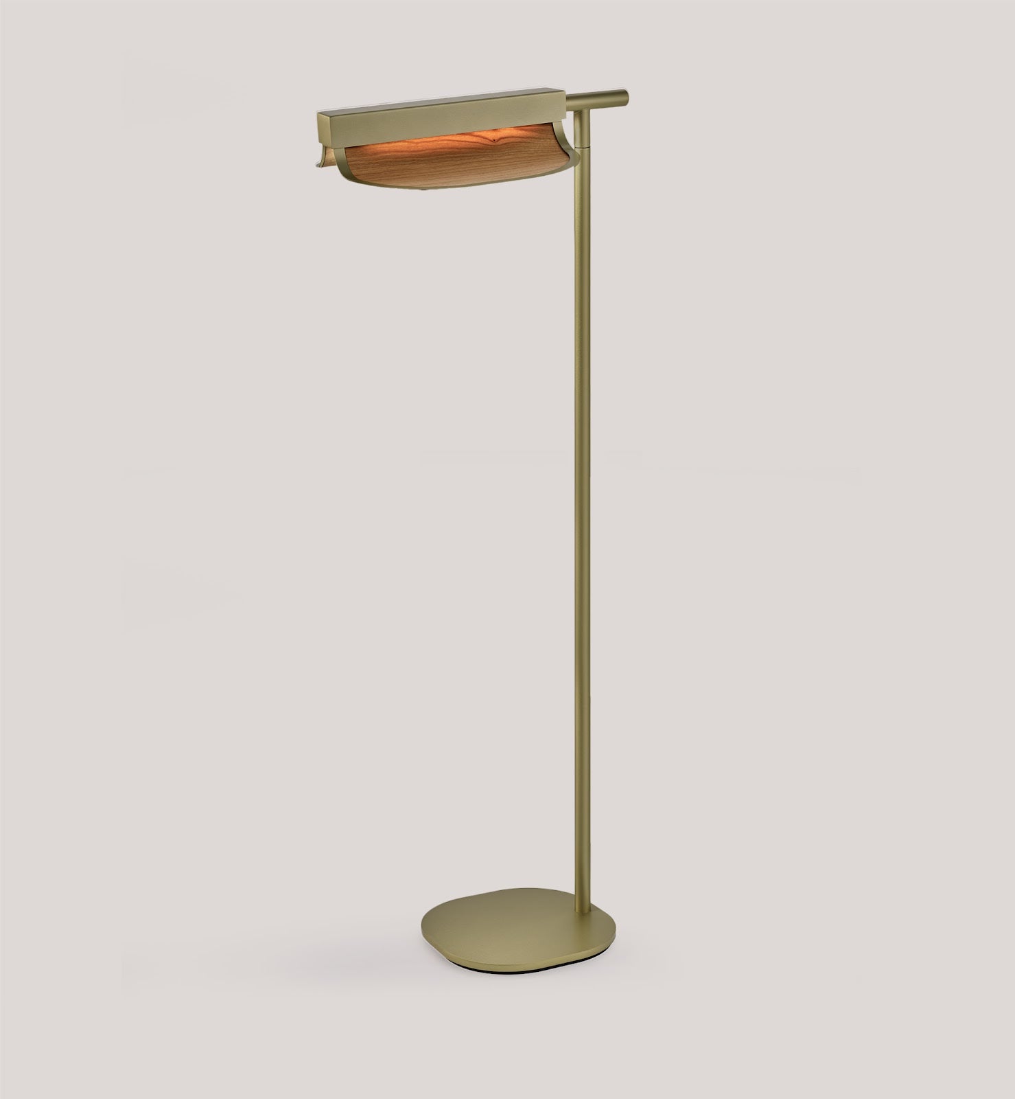 LZF Omma Stehleuchte – Furnier Kirsche natur, Gold