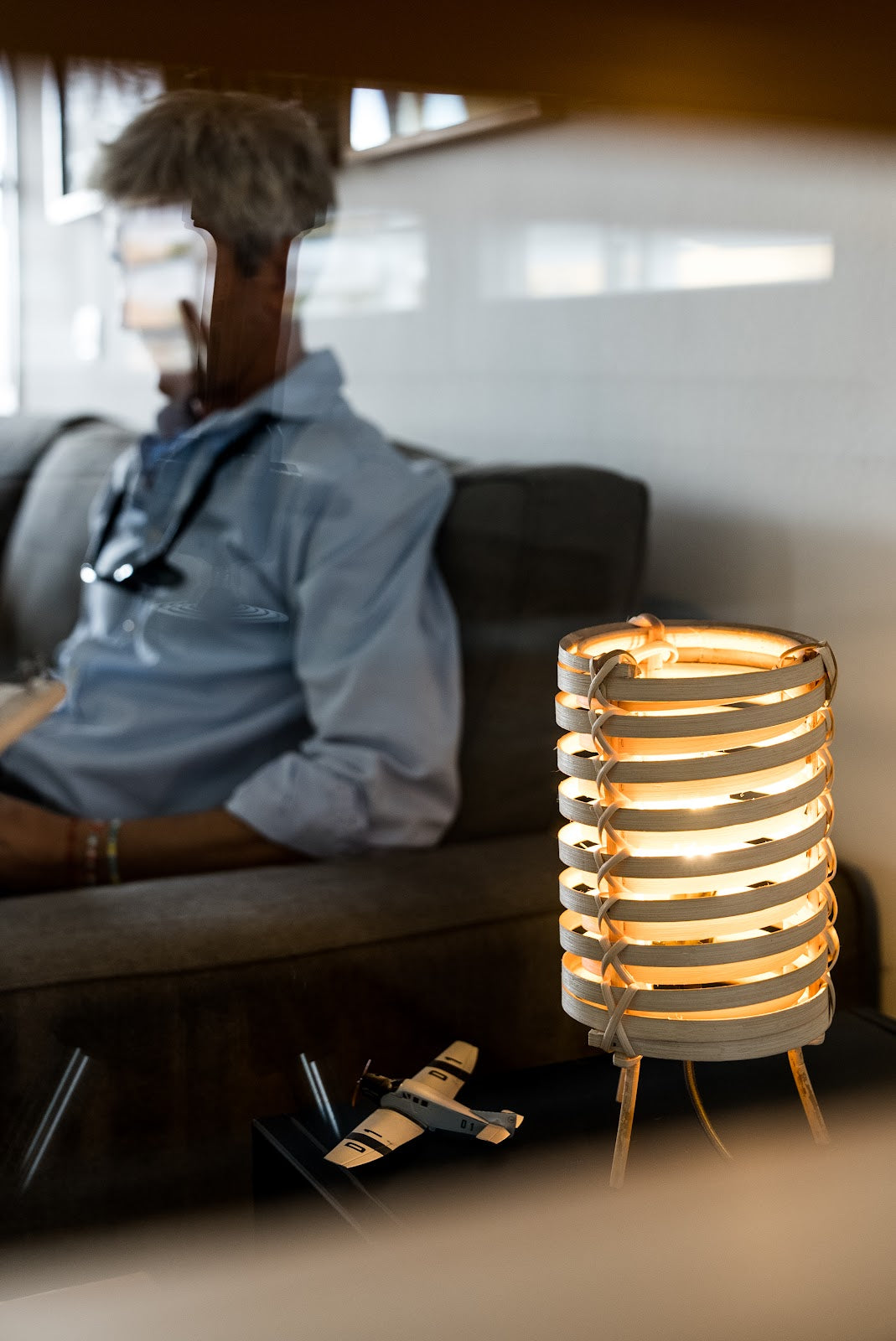 JUNCO Tischleuchte mini — Rattan, E14 – Produktansicht 11