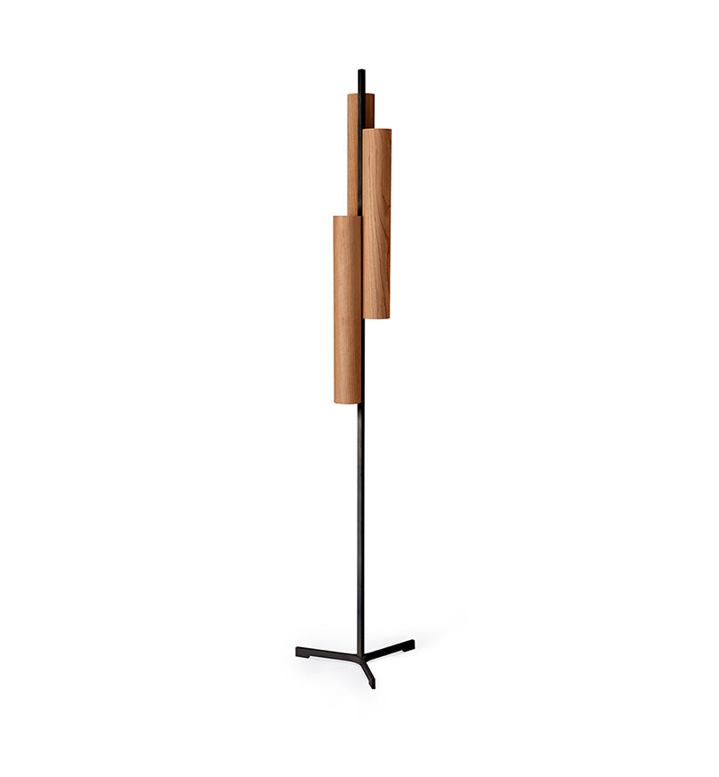 LZF Black Note Triplet Stehleuchte – Furnier Kirsche natur, Schwarz