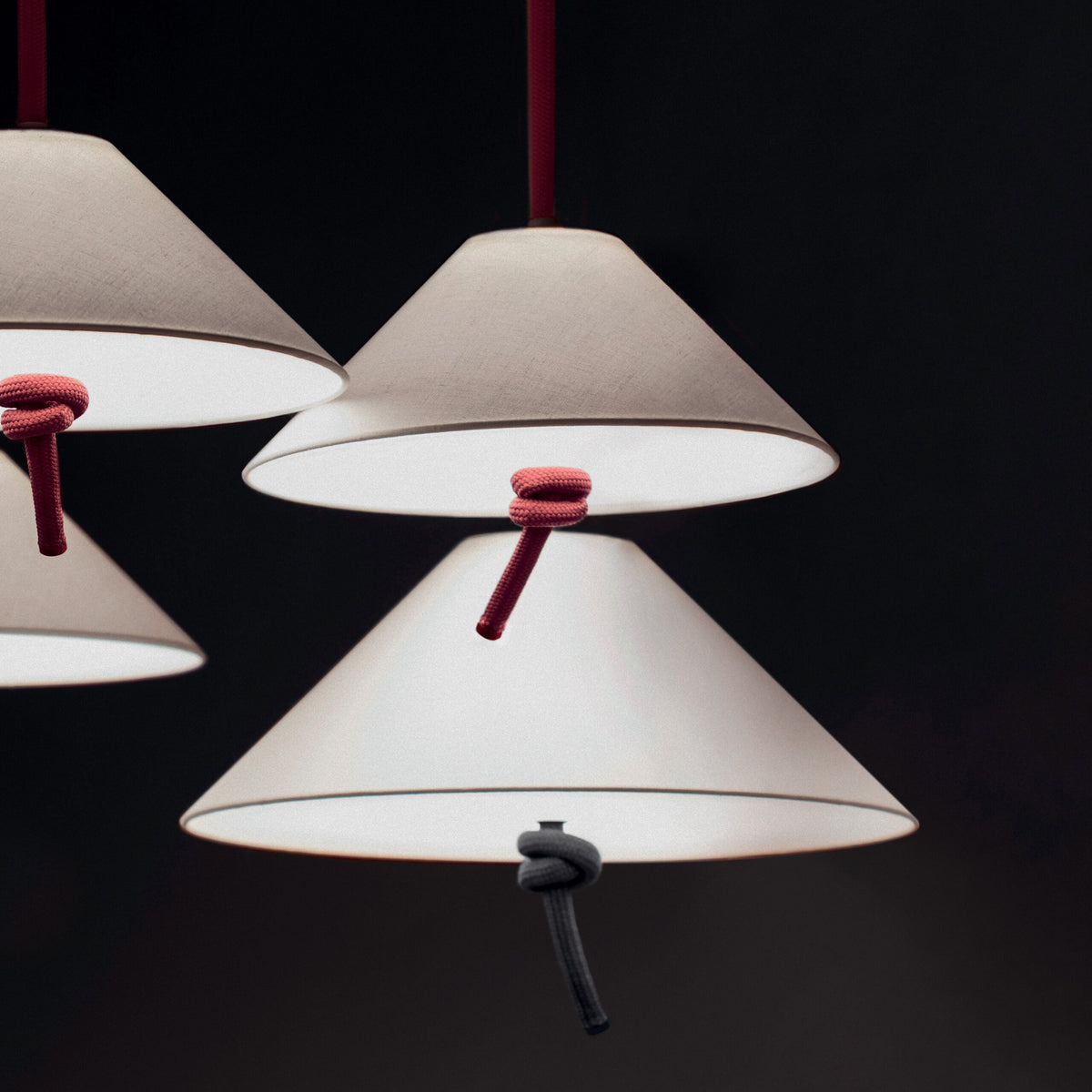 Contardi Hat Pendelleuchte – Hauptbild