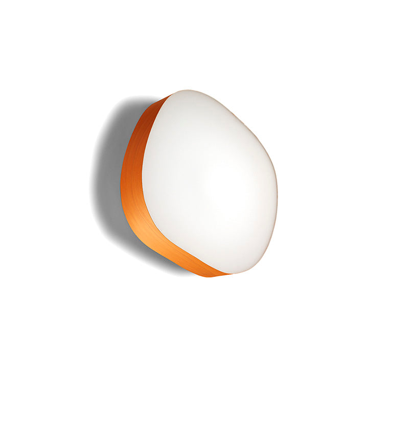 LZF Guijarro Wand- und Deckenleuchte – Furnier Orange