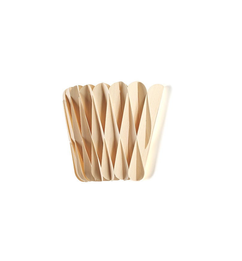 LZF Lola Wandleuchte – Furnier Buche natur