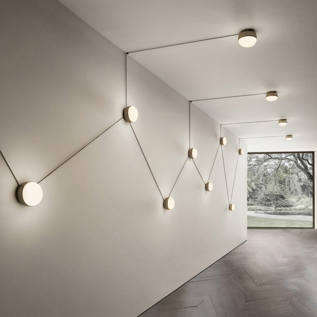 Contardi Kiki Wandleuchte – Connect, Gestell Champagner, Diffusor Glas Opal satiniert