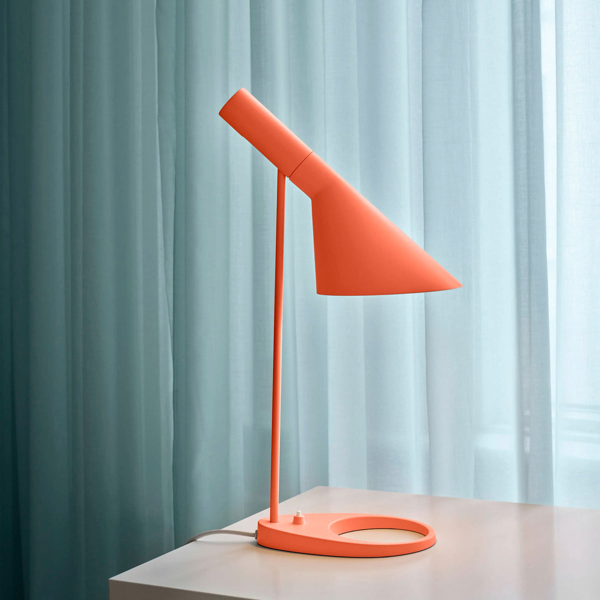 Louis Poulsen AJ Mini Tischleuchte – Ansicht 12