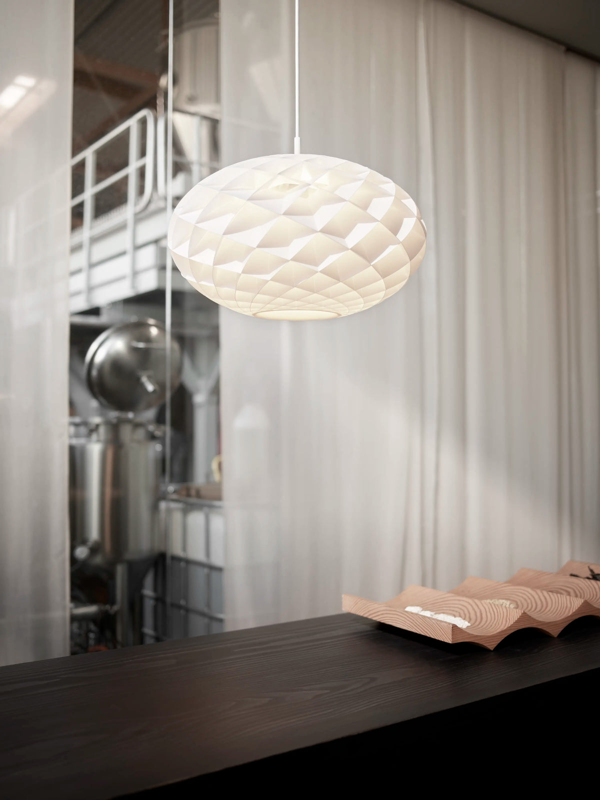 Louis Poulsen Patera Oval Pendelleuchte – Ansicht 2