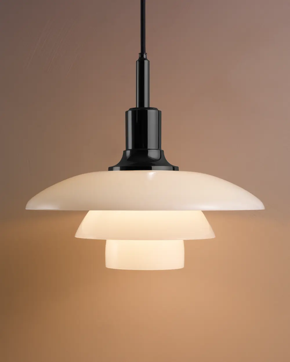 Louis Poulsen PH 3½-3 Pendelleuchte – Ansicht 2