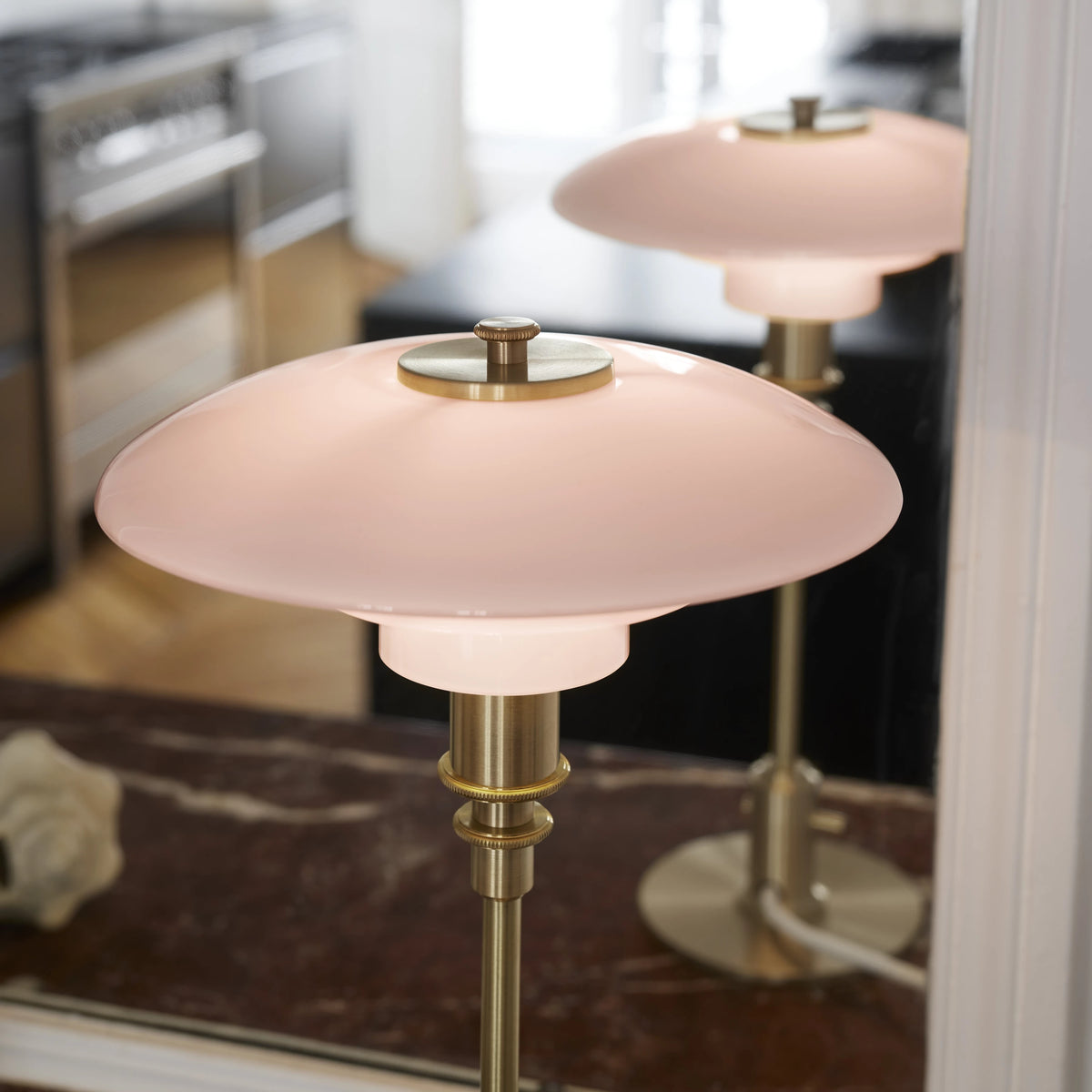 Louis Poulsen PH 2/1 Pale Rose Messing Tischleuchte – Ansicht 8