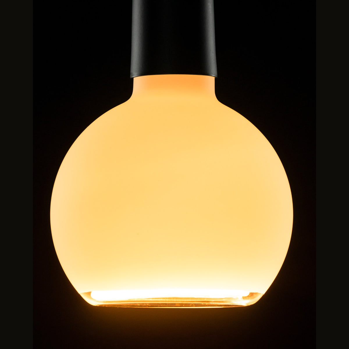 SEGULA LED Floating Globe 125 Ambient Dimming matt – E27, 5 W, 2.000 K–2.700 K, dimmbar – Produktansicht 1