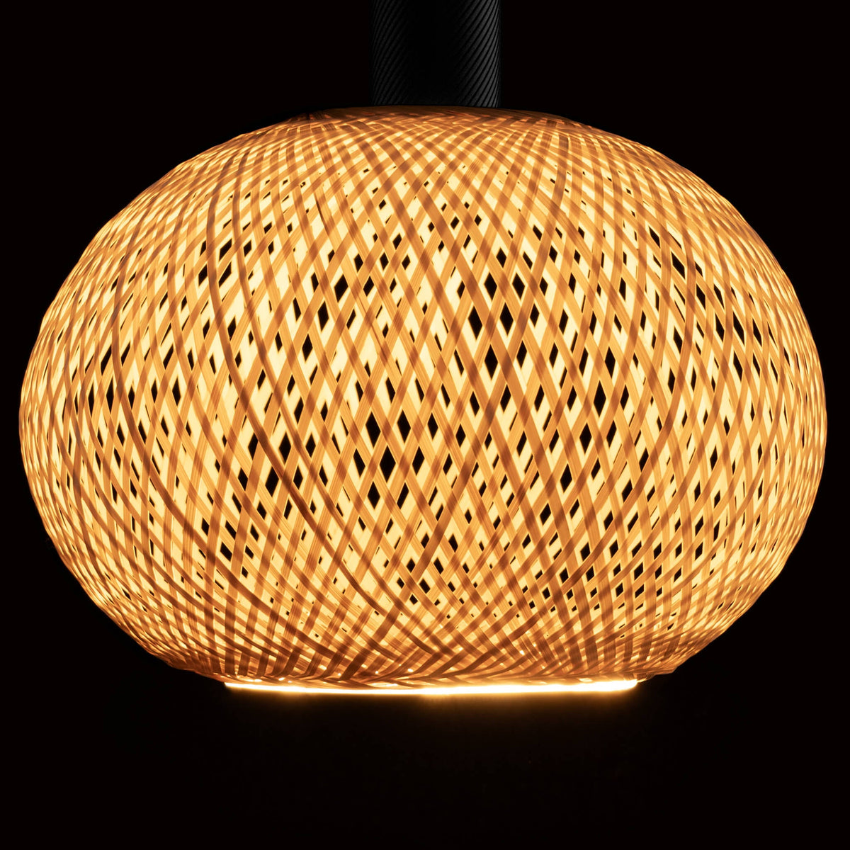 SEGULA LED Floating Bamboo Oval 300 – E27, 5 W, 2.200 K, dimmbar