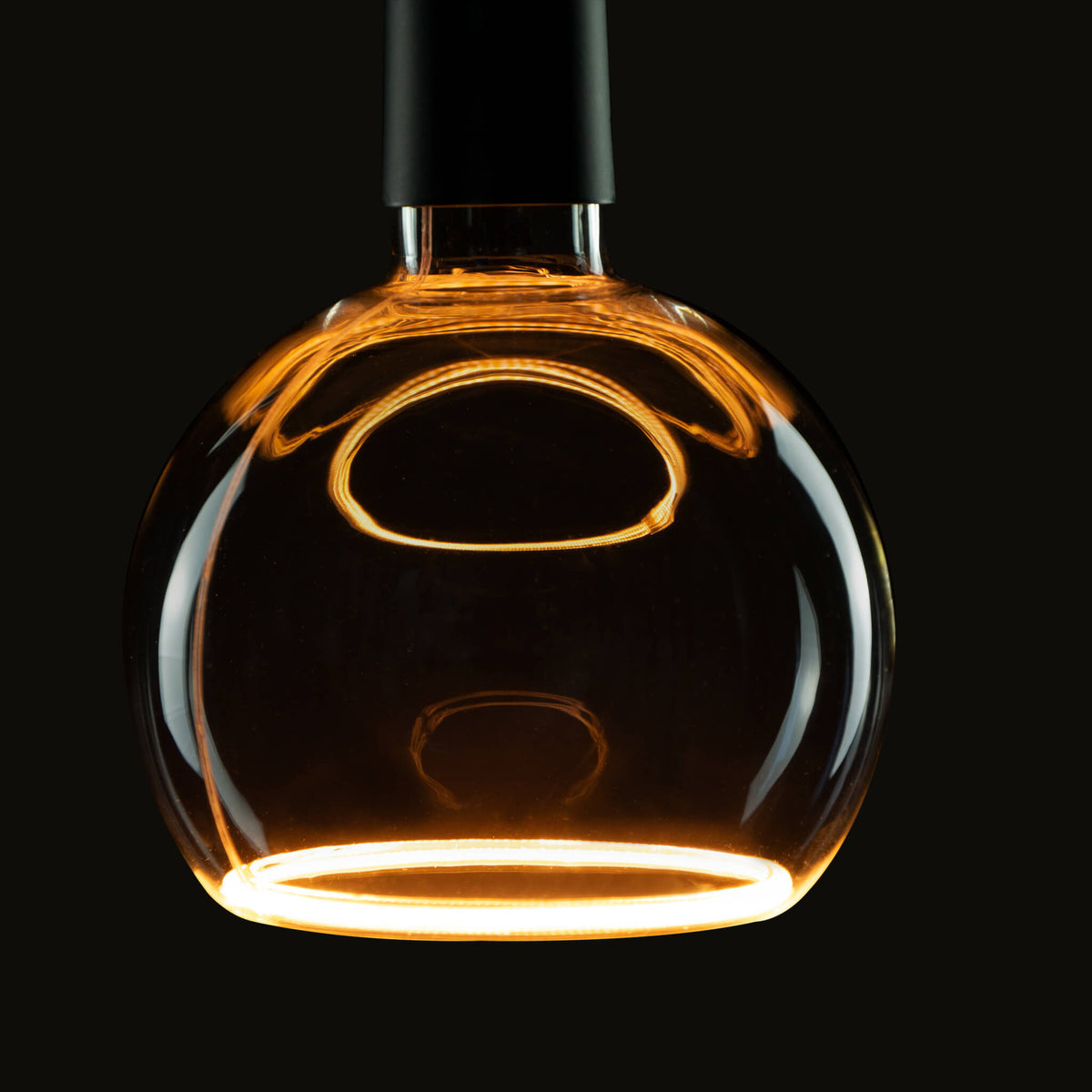 SEGULA LED Floating Globe 150 smokey grau – E27, 6 W, 1.900 K, dimmbar – Produktansicht 1