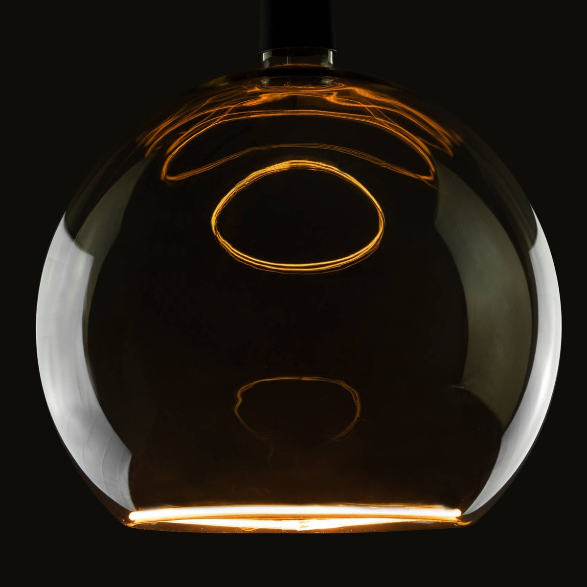 SEGULA LED Floating Globe 300 smokey-grau – E27, 6 W, 1.900 K, dimmbar – Produktansicht 1