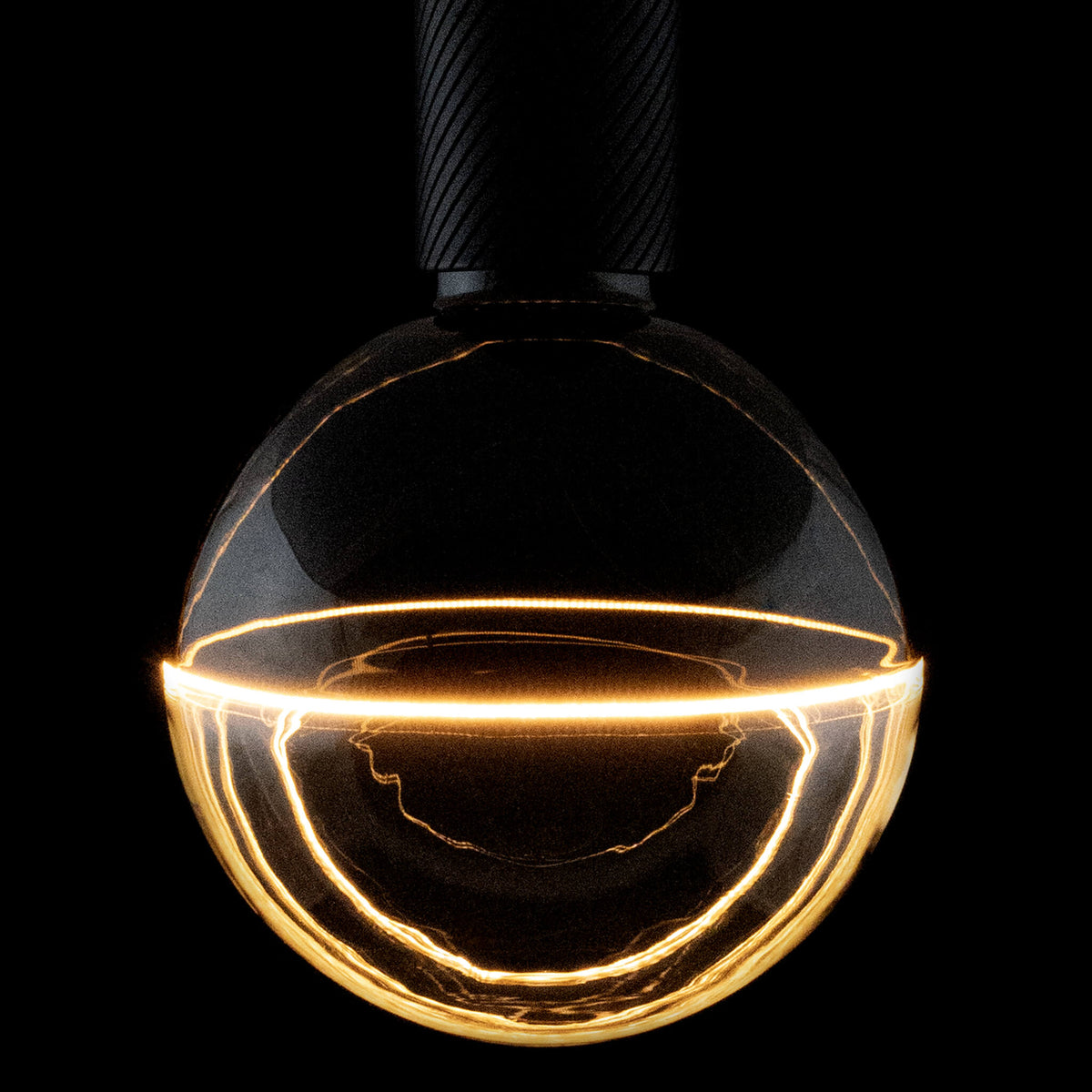 SEGULA LED Illusion Globe 127 2tones schwarz klar – E27, 5,2 W, 1.900 K, dimmbar – Produktansicht 1