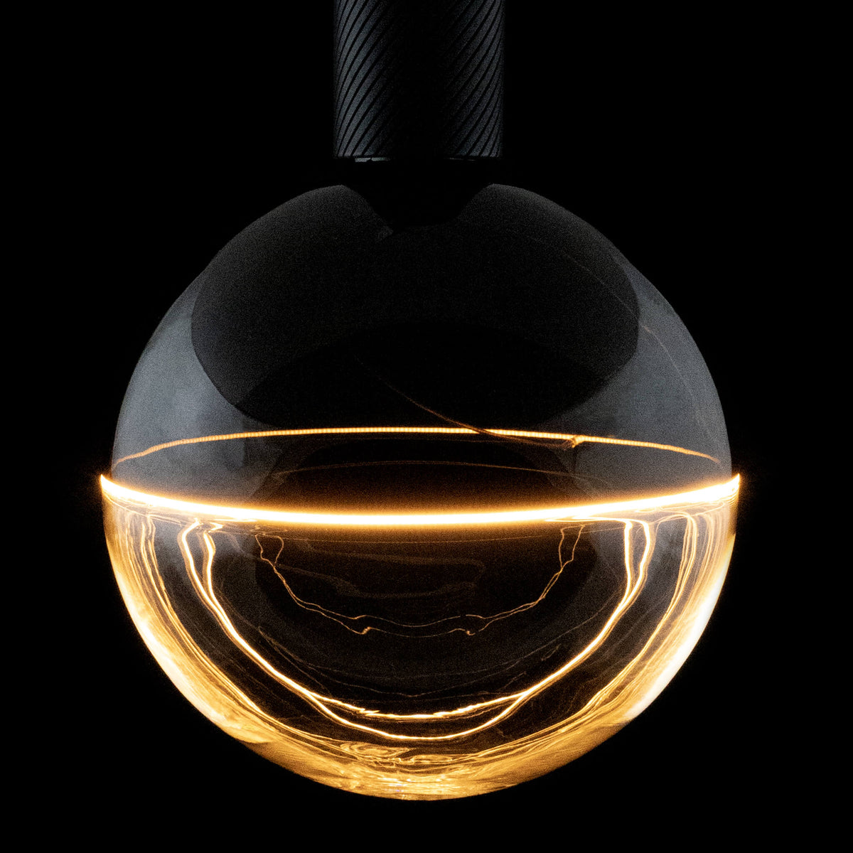 SEGULA LED Illusion Globe 188 2tones schwarz klar – E27, 5,8 W, 1.900 K, dimmbar – Produktansicht 1