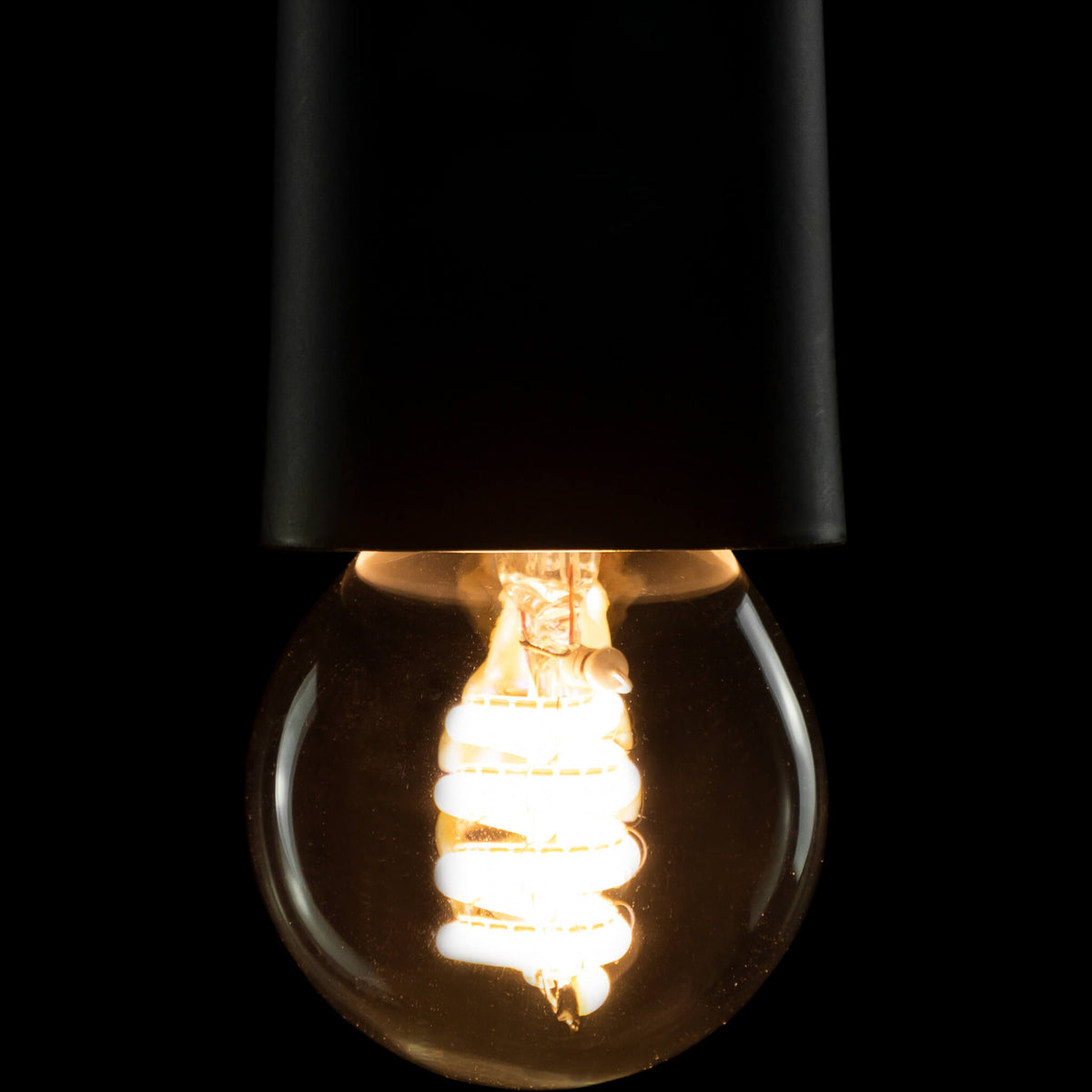 SEGULA LED Golfball Curved Ambient Dimming klar – E27, 3,3 W, 2.000 K–2.700 K, dimmbar – Produktansicht 1