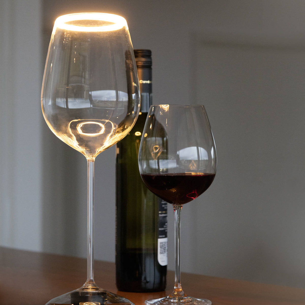 SEGULA LED Floating Rotwein klar – E27, 5 W, 2.200 K, dimmbar – Produktansicht 4