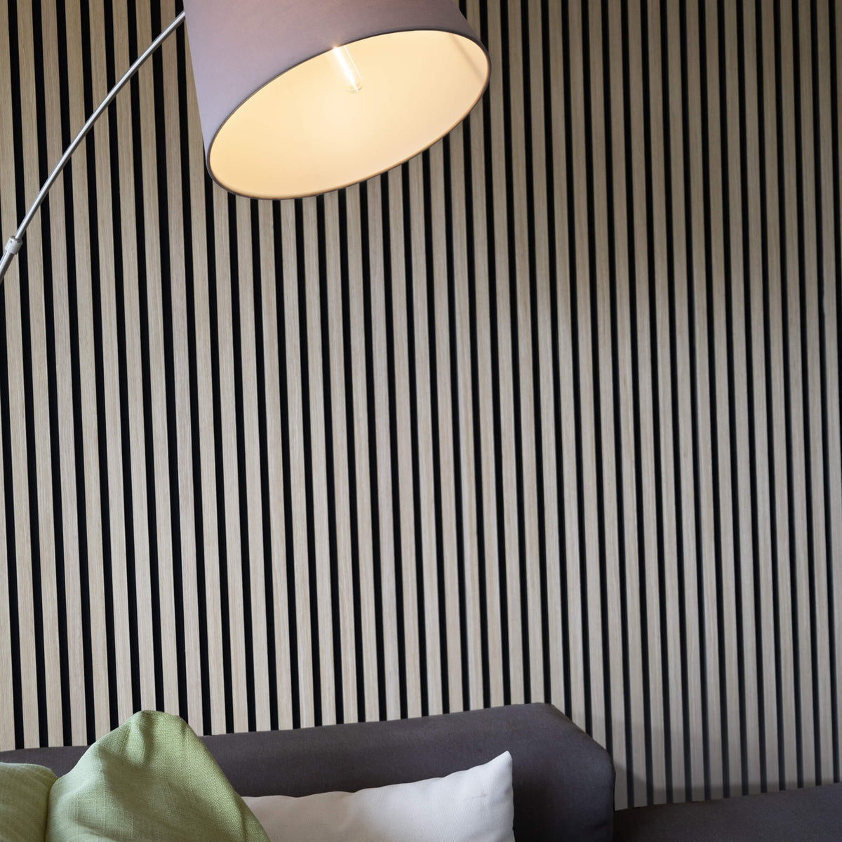 SEGULA LED Tube 200 Elegant klar – E27, 3 W, 2.700 K, dimmbar – Produktansicht 2
