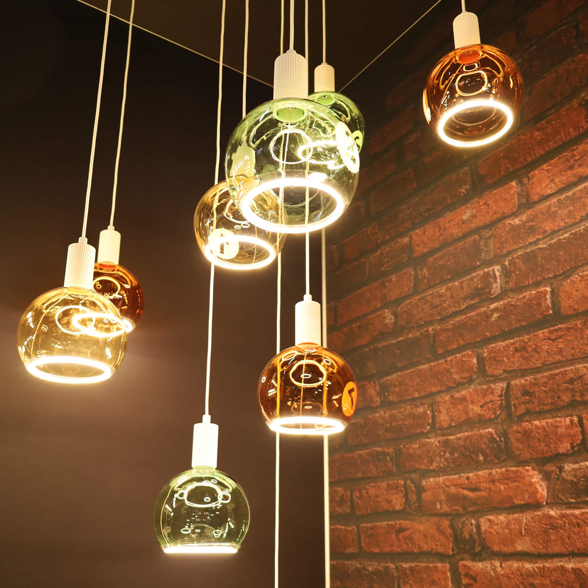 SEGULA LED Floating Billard Globe 200 – E27, 6 W, 2.200 K, dimmbar